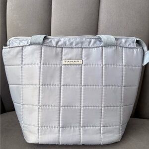 Tahari Quilted Blue Lunch Tote Bag (medium size)
